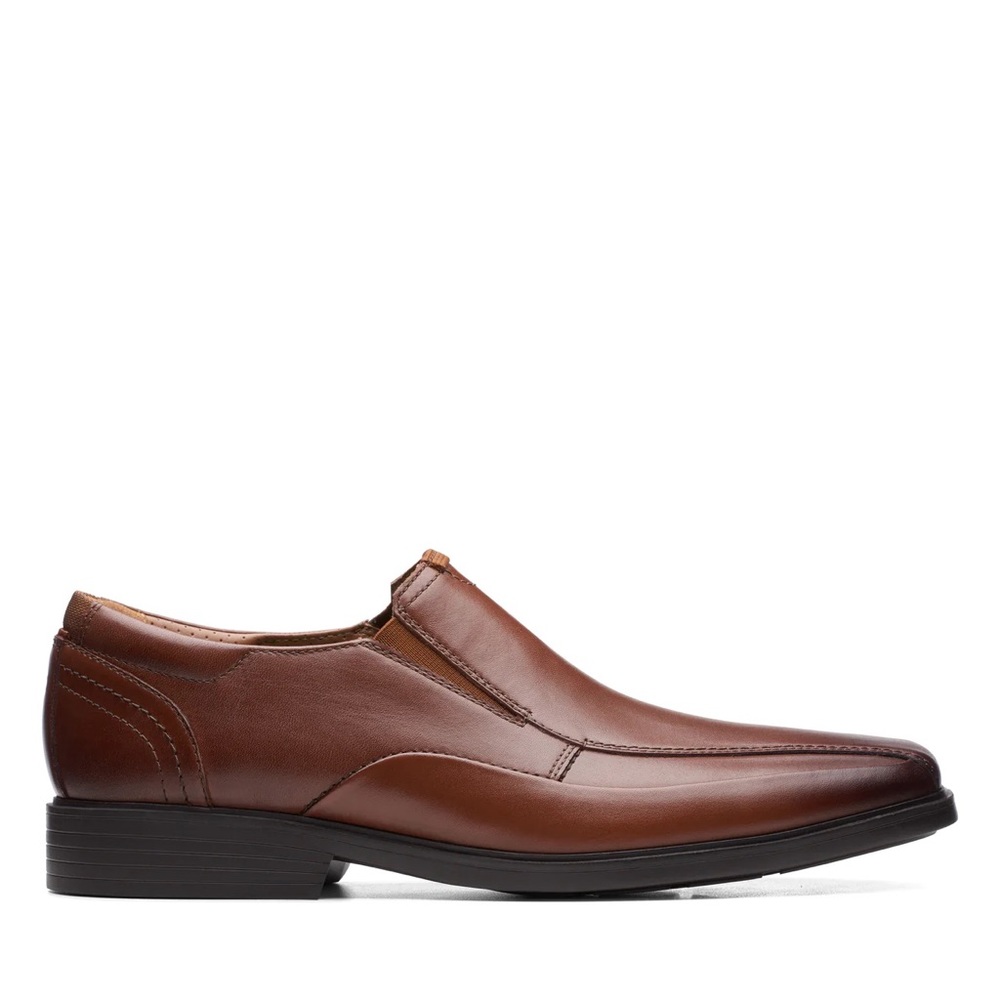 NWT Clarks Men’s Ave Tan Leather Shoes Size 8.5